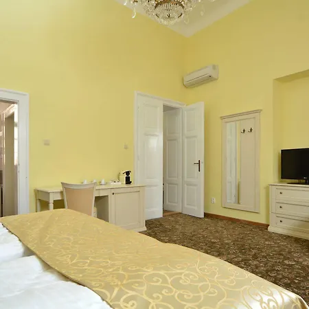 Royal Ungelt Hotel 4*