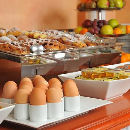 Hotel Royal Ungelt 4*